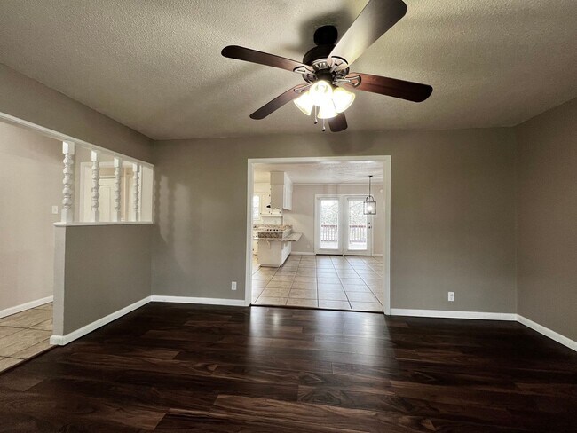 Building Photo - 895 Marion Anderson Rd