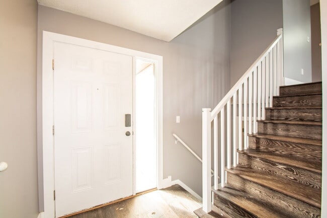 Building Photo - 14508 95th Ave N