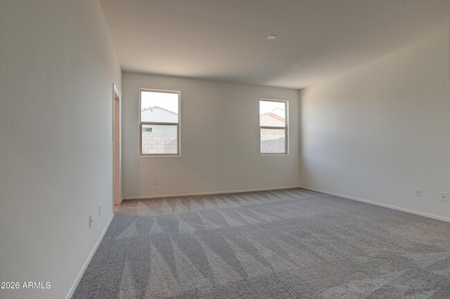 Building Photo - 12340 W Kaler Dr