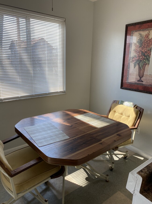 Building Photo - 118 Pulaski St