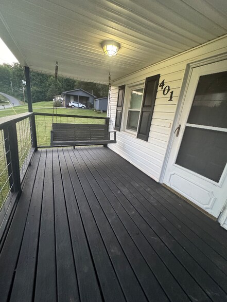 Building Photo - 401 Hollingsworth Cir