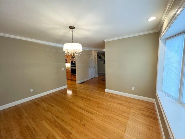 Building Photo - 39 Eagle Dr