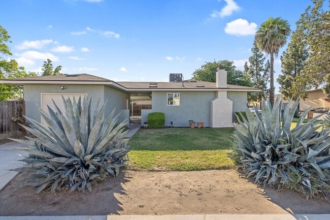 Building Photo - Single family home