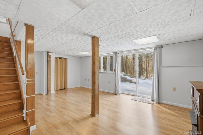 Building Photo - 265 Oakland Valley Rd