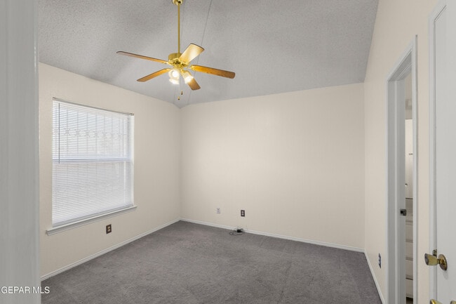 Building Photo - 5612 Mickey Mantle Ave