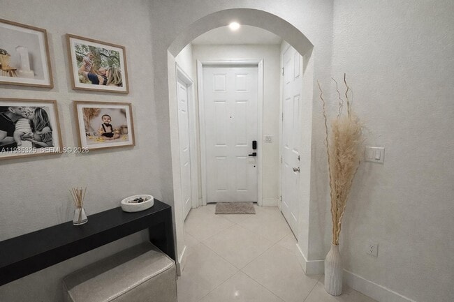 Building Photo - 7031 SW 165th Ave