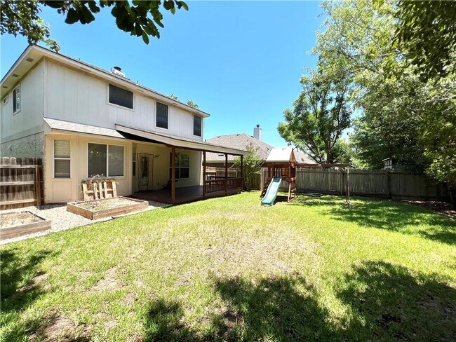 Building Photo - 8603 Bobcat Dr