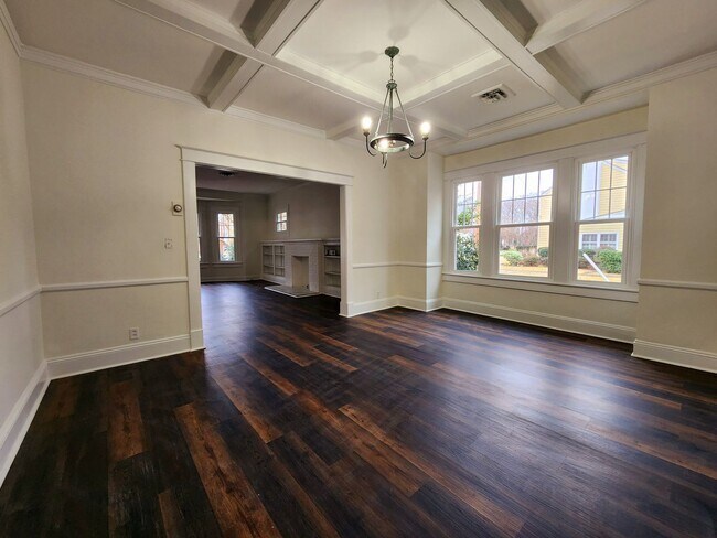 Building Photo - Gorgeous Gem on Corner Lot in Ghent!