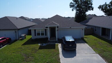 Building Photo - 5462 Peach Dr