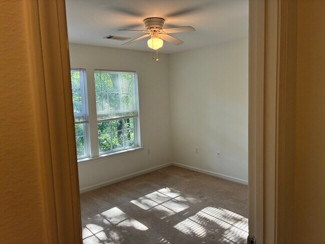 Building Photo - Nice 3 bedroom 2 bathroom home in North Little Rock