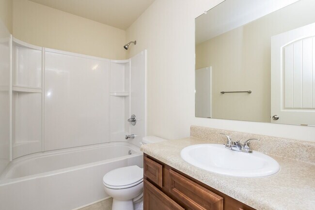 Building Photo - 231 Jefferson Ave