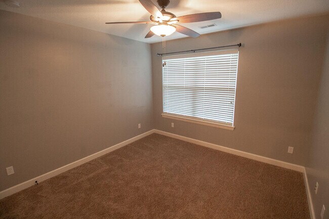 Building Photo - 7504 Wellford Ct