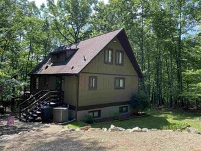 Building Photo - 2829 Hopkins Dr