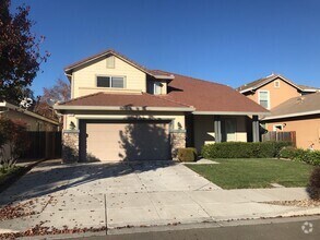 Building Photo - Large Home in Parklands at Laurel