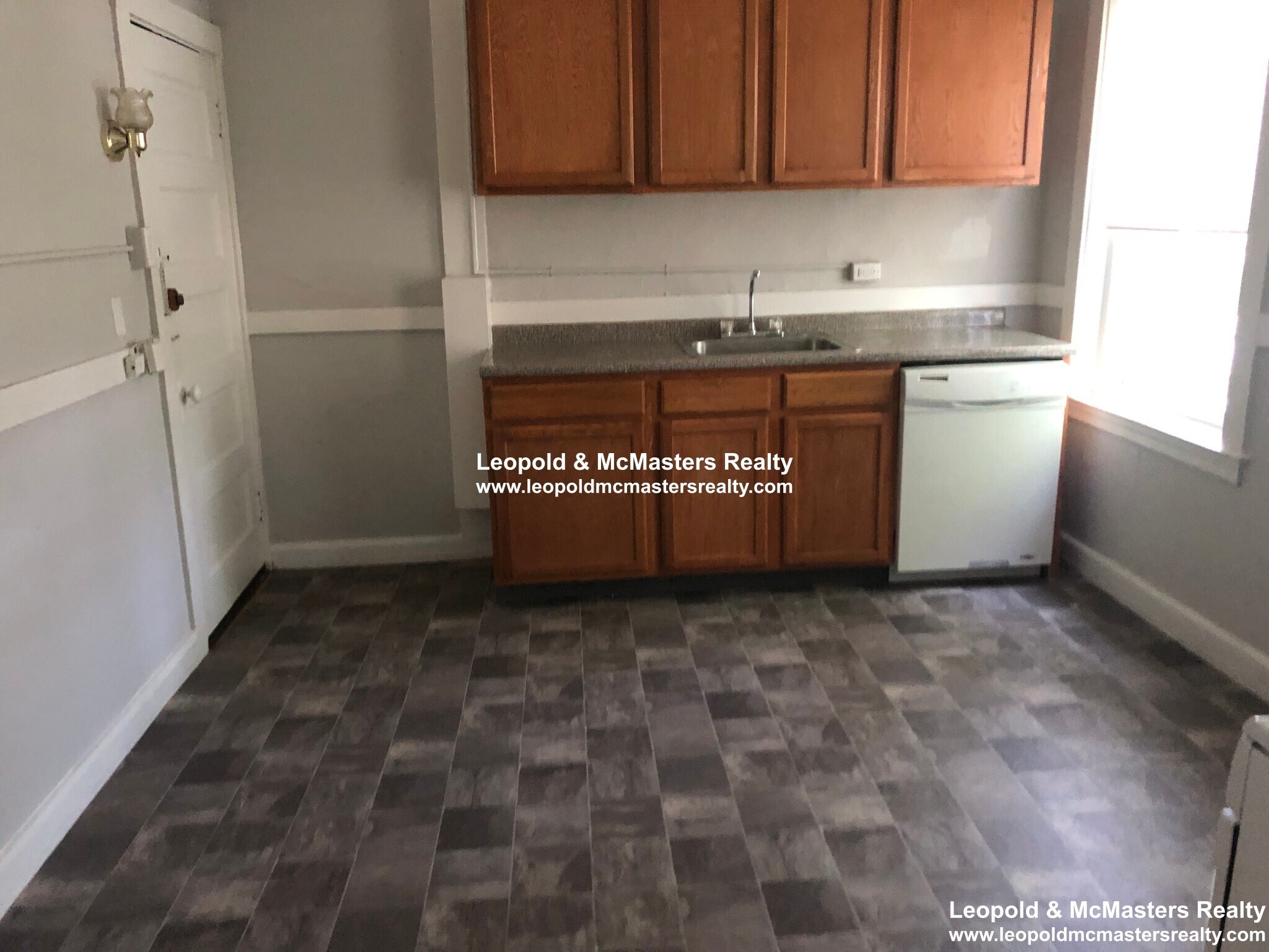 Building Photo - 226 South St