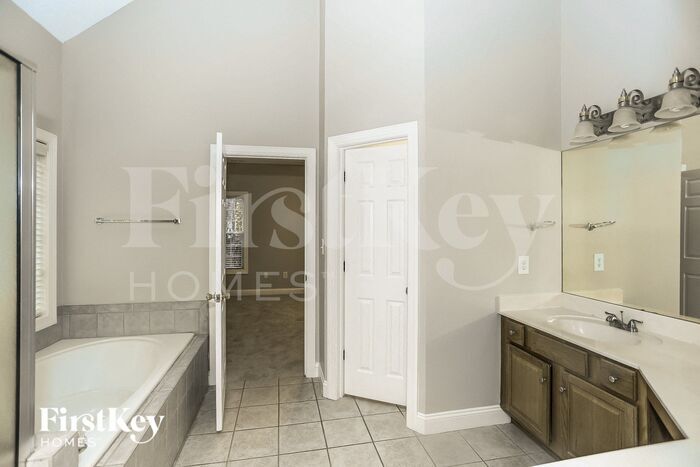 Building Photo - 1309 Chandlers Field Dr
