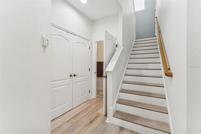 Building Photo - 10659 Whittington Ct