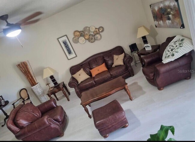 Building Photo - 3106 Ashland Ln N