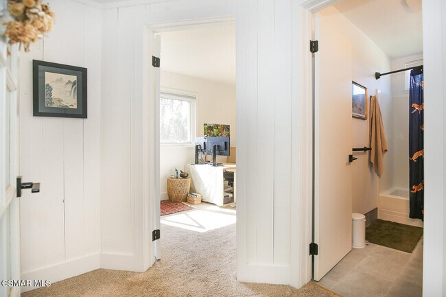 Building Photo - 947 Driftwood Cir