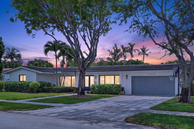 Building Photo - 8820 SW 85th Terrace