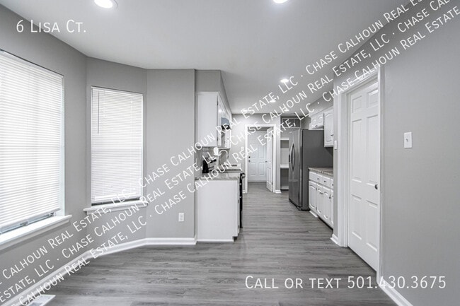 Building Photo - 6 Lisa Ct