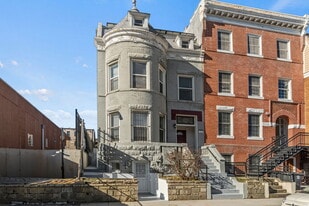 Building Photo - 2918 Sherman Ave NW