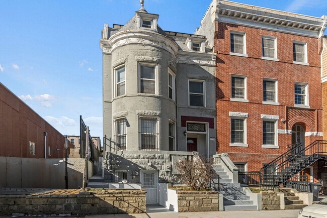 Building Photo - 2918 Sherman Ave NW