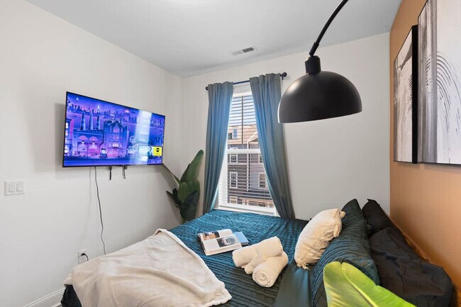 Building Photo - 4118 Bunker Dr