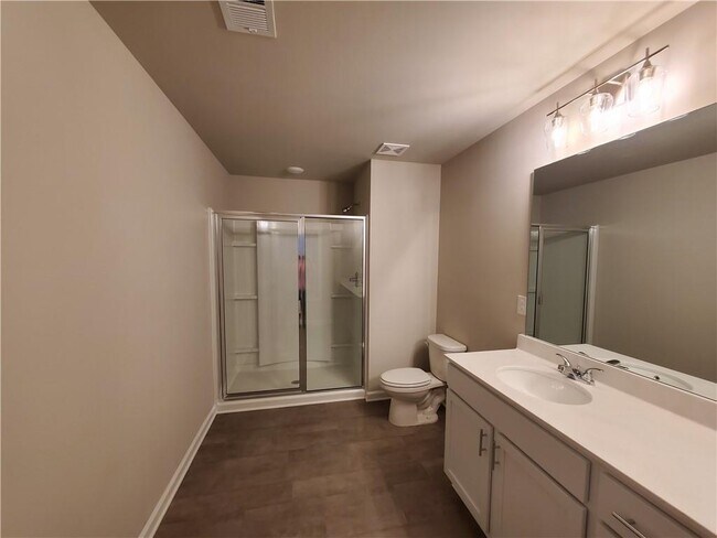 Building Photo - 730 Calvin Pk Dr