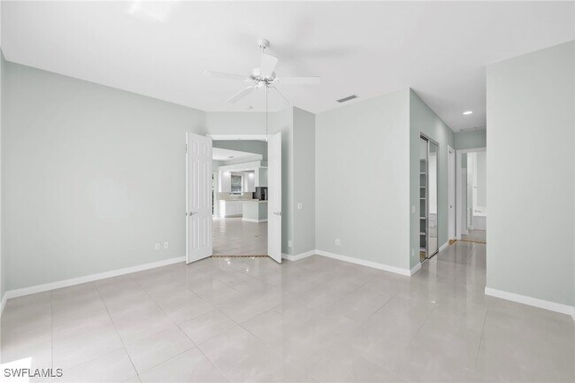 Building Photo - 3000 Ellice Way