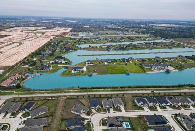 Building Photo - 3123 Lantana Trl