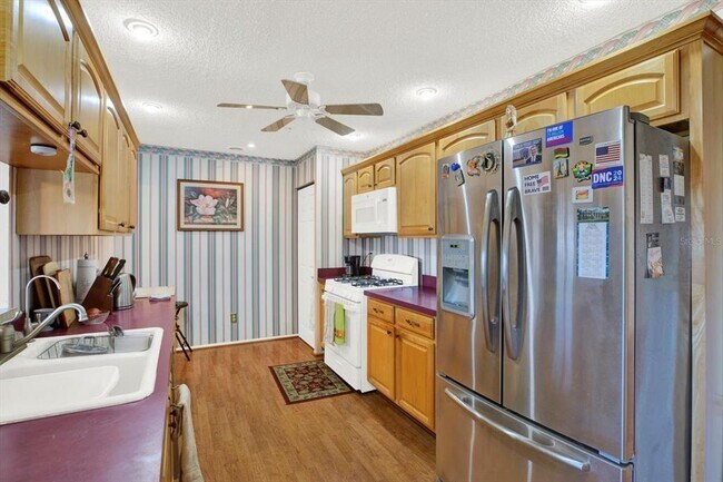 Building Photo - 8186 Terrace Garden Dr