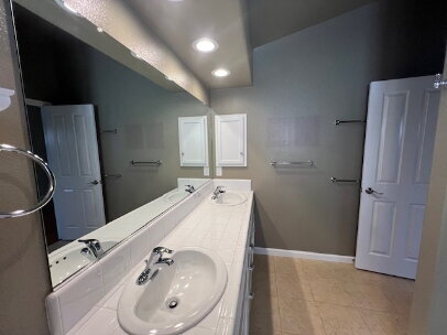 Building Photo - Move-In Ready - NORTH GROVER