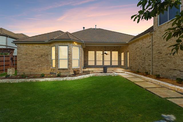 Building Photo - 2015 Crockett Cir