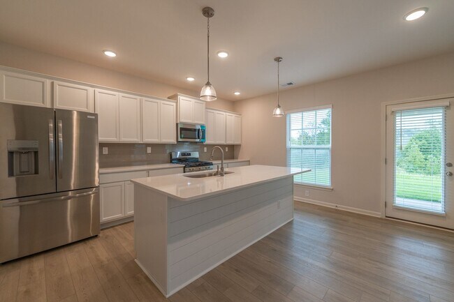 Building Photo - 7921 Copper Drift Wy