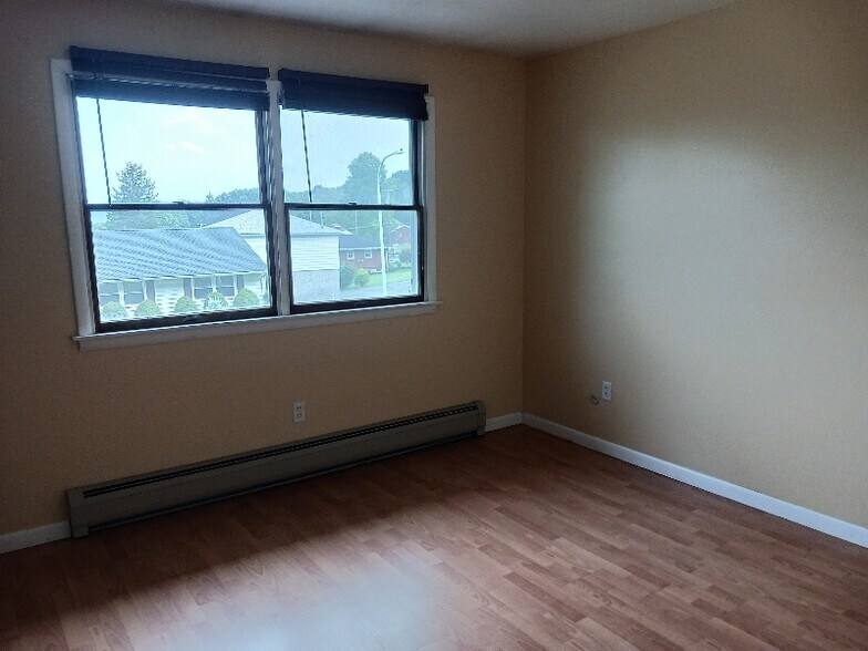 Building Photo - 809 Alma Pl