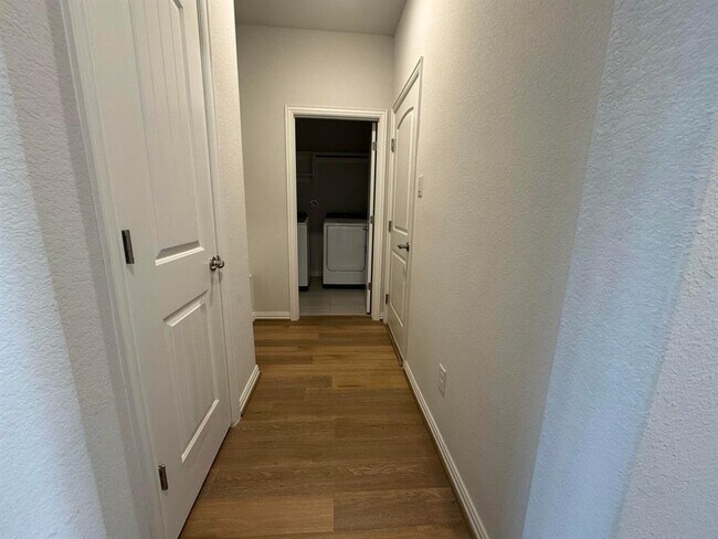 Building Photo - 324 Old Trinity Way