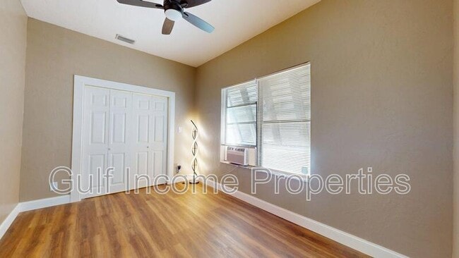 Building Photo - 2635 Arnold St