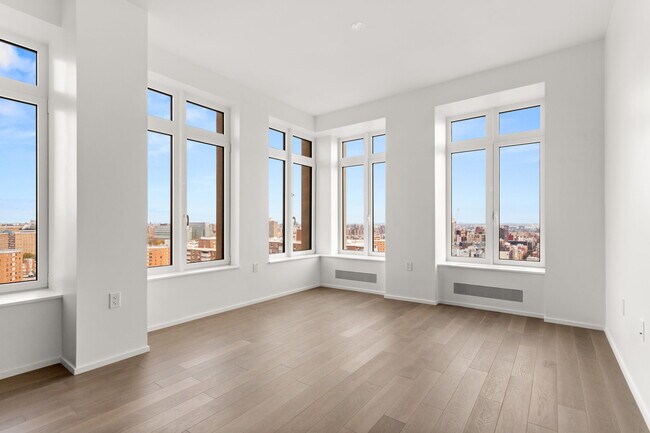 Building Photo - 543 W 122nd St