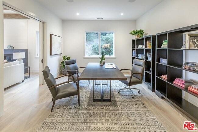 Building Photo - 24277 Dry Canyon Cold Creek Rd