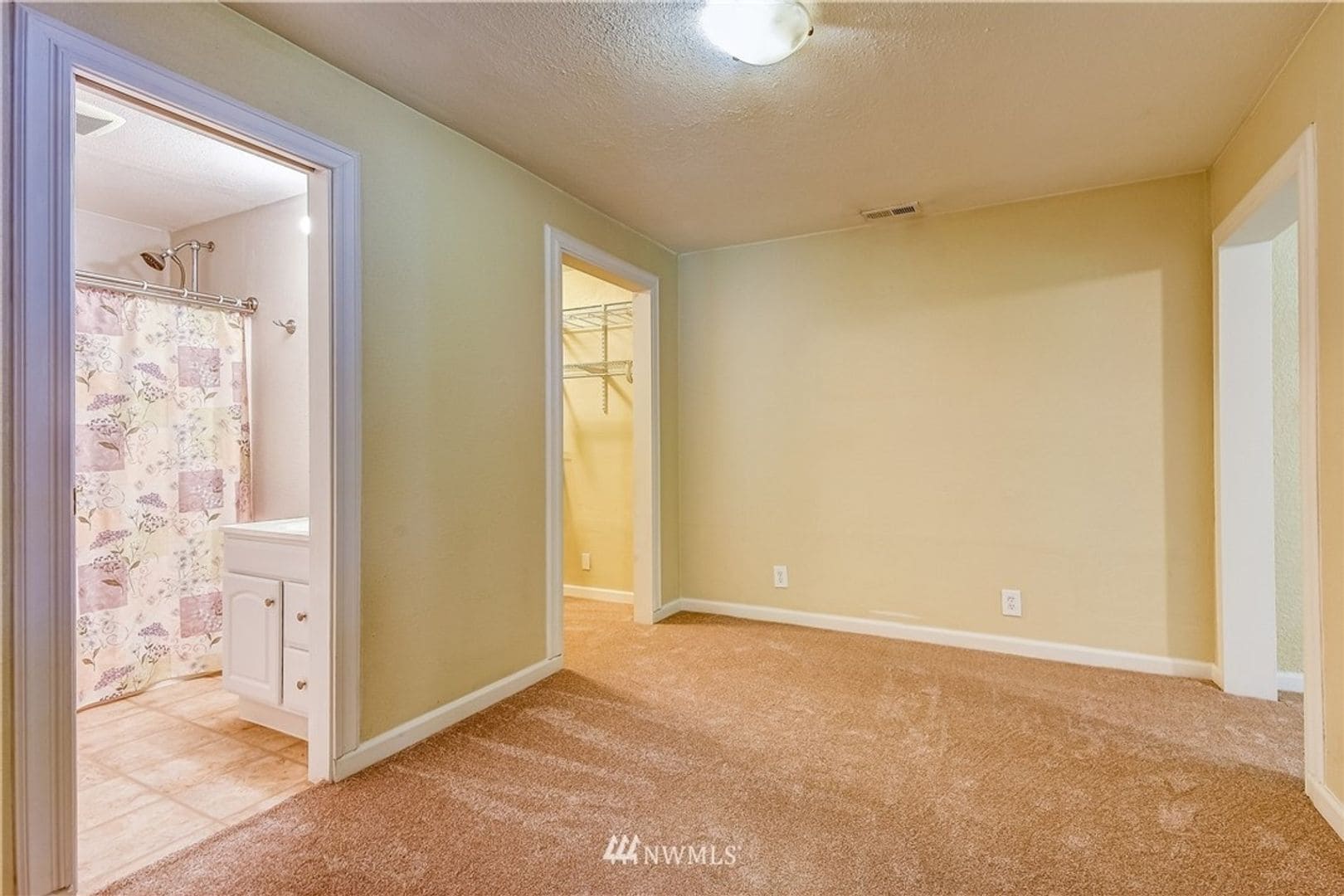 Building Photo - 19670 SE 259th St