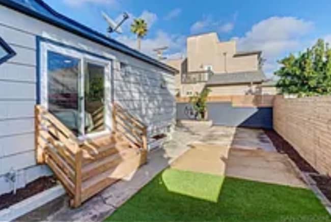 Building Photo - 4615 Noyes St