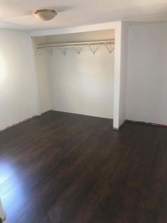 Building Photo - 3163 N Oakland Terrace