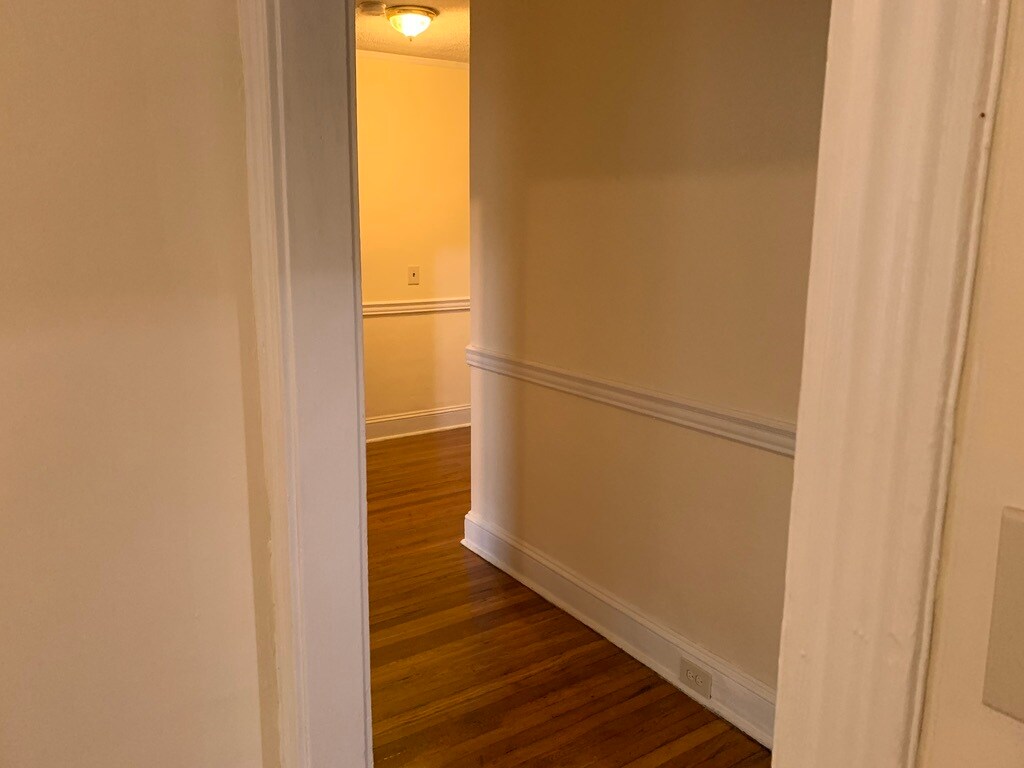 Building Photo - 360 Riverway