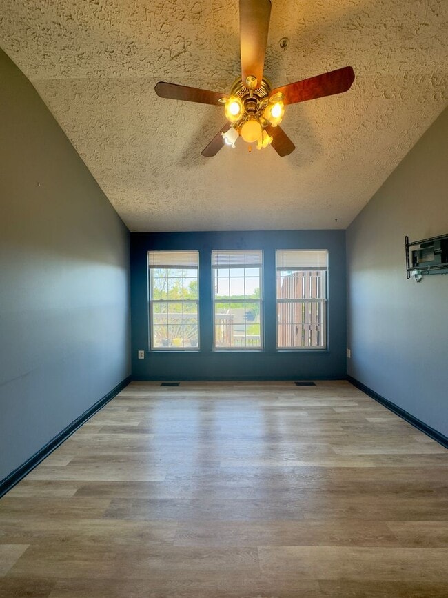 Building Photo - Charming 3BD/2.5BA Townhome in Joppatowne, Harford County, MD!