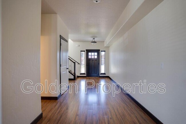 Building Photo - 6677 N Gavin Loop