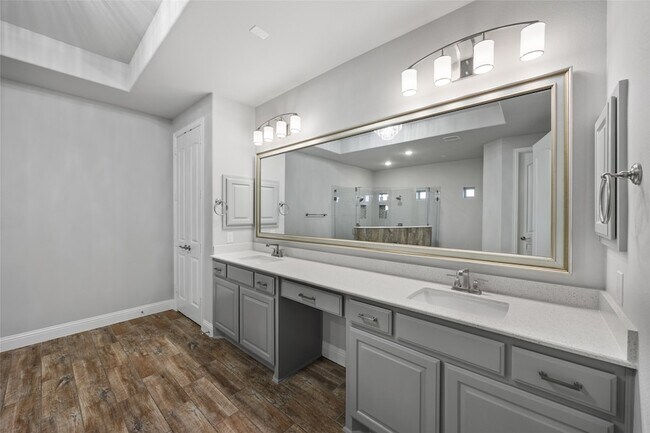 Building Photo - 4705 Fulbrook Dr