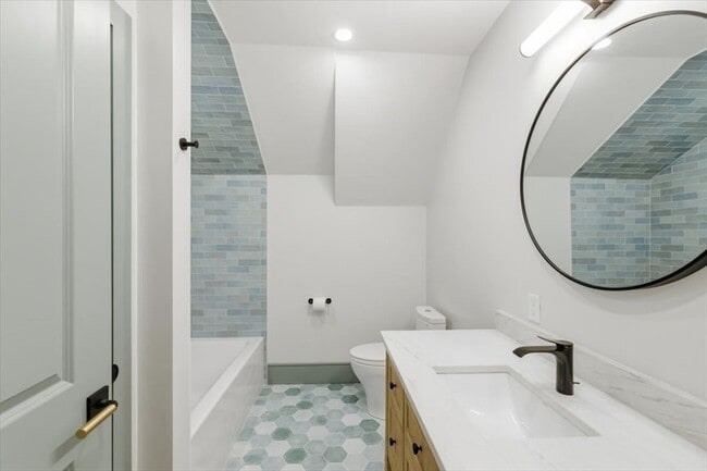 Building Photo - 22 Kruger Rd