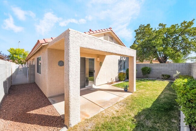 Building Photo - 2141 Hidden Ranch Terrace