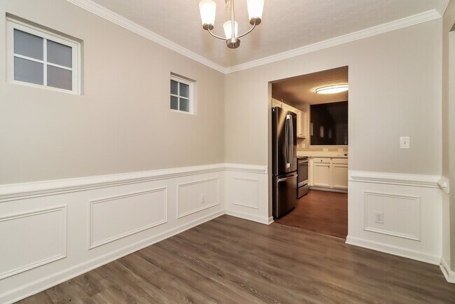 Building Photo - 187 Topaz Dr